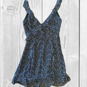 Dark Green Floral Print Dress 🌼